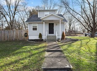 3030 Garden Blvd, Elkhart, IN 46517