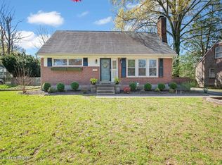 8812 Perry Rd, Lyndon, KY 40222