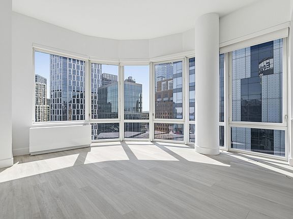 4th image of 86 Fleet Pl APT 31Q