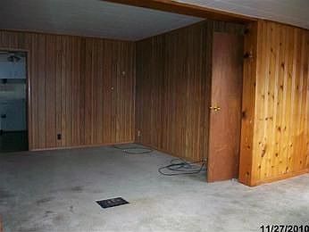 2nd image of 5995 Sycamore St