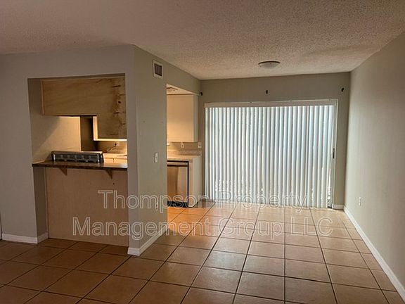 3rd image of 1736 E Mulberry Dr