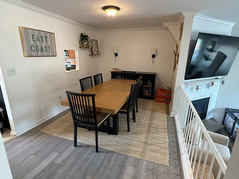 211 Clubhouse Dr — Photo 9