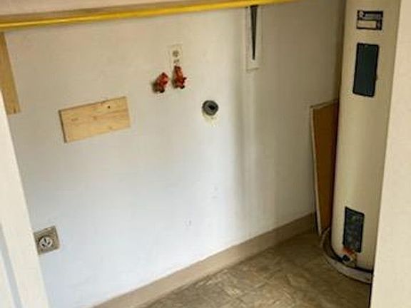 4th image of 39560 Gary St APT 24