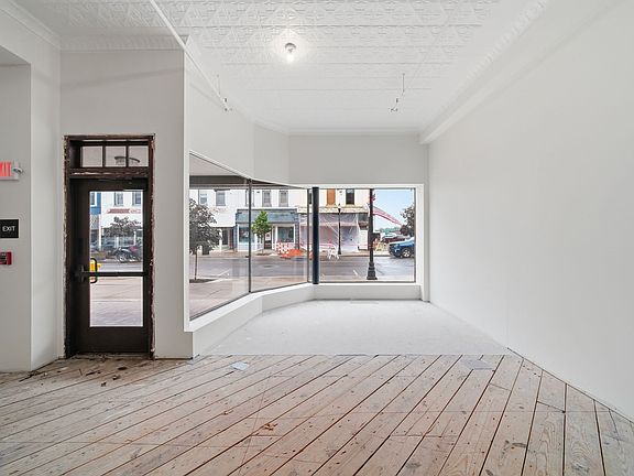 2nd image of 115 S Main St #103