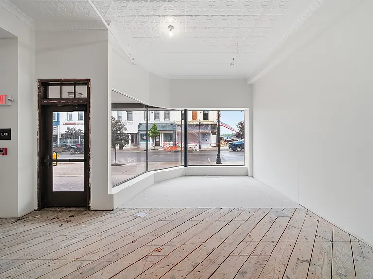 115 S Main St #103 — Photo 2