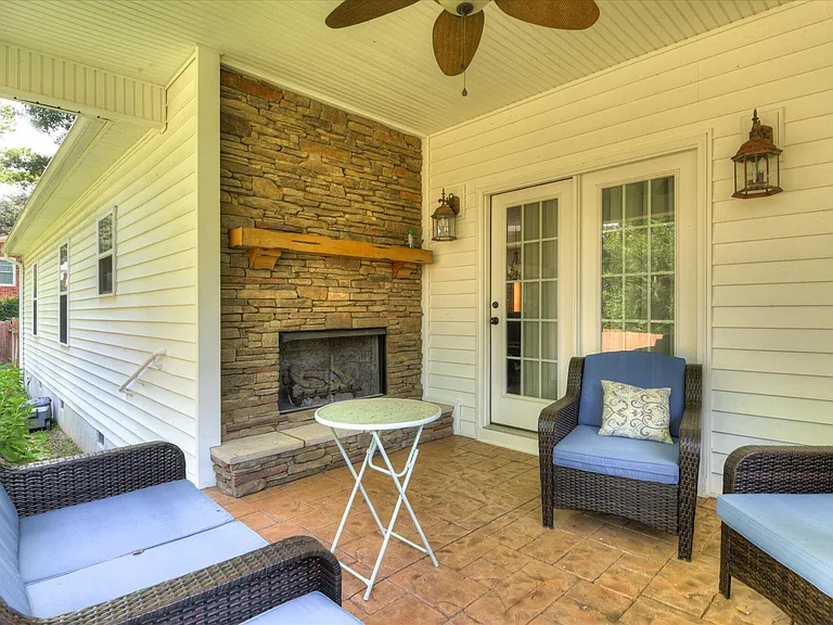 809 Rutledge Rd SW — Photo 33