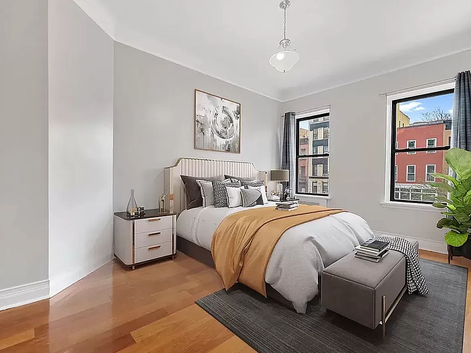 1st image of 411 E 116th St #3