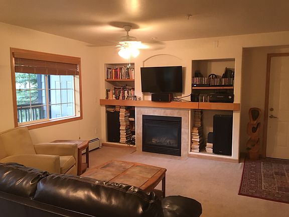 3rd image of 3325 Columbine Dr Unit 1103