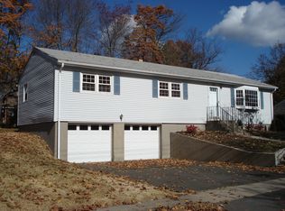 250 Oceanview Ter, Stratford, CT 06614