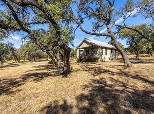 274 Post Oak Lane, Utopia, TX 78884