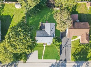 32 Ackerly Ln, Ronkonkoma, NY 11779