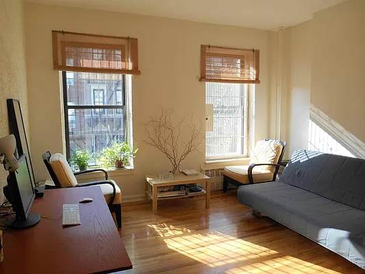 Rented by Living New York | media 11