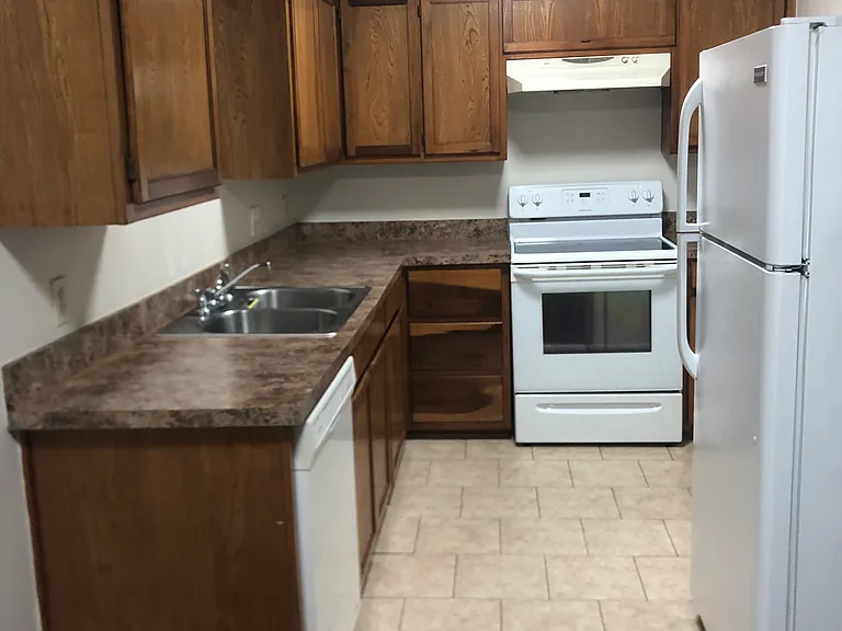7712 Jennifer Ln — Photo 6