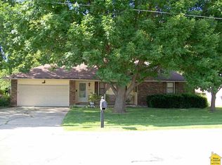 2504 W 32nd St, Sedalia, MO 65301