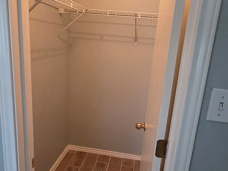 310 Plata Dr — Photo 11