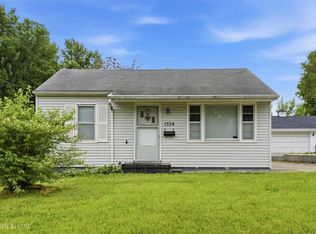 1334 Wade St, Des Moines, IA 50315
