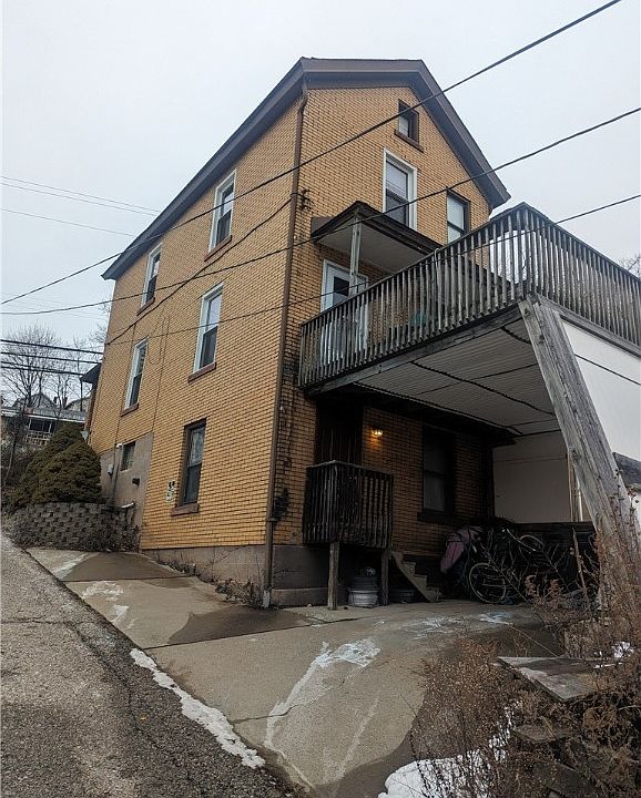 2nd image of 502 Center St