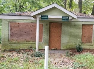 1886 Dixie Hills Cir NW, Atlanta, GA 30314