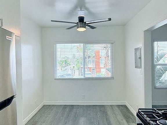 4th image of 4130-4132 Palmwood Dr #4