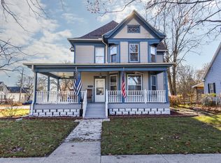 320 E Elmwood St, Pontiac, IL 61764