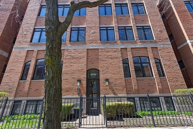 1st image of 2712 N Lehmann Ct APT 4S