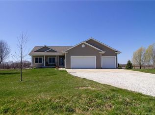1999 Ql Ln, Madrid, IA 50156