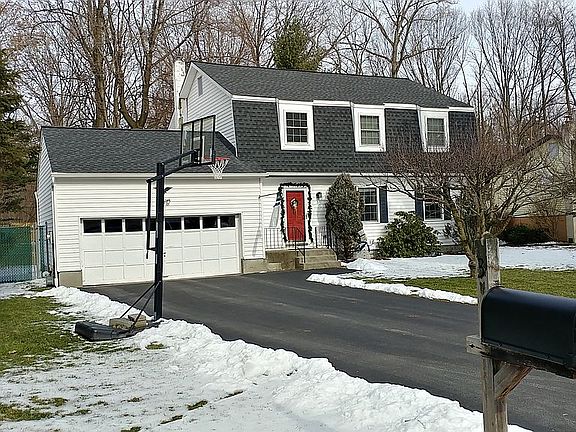 4th image of 3 Creamery Dr