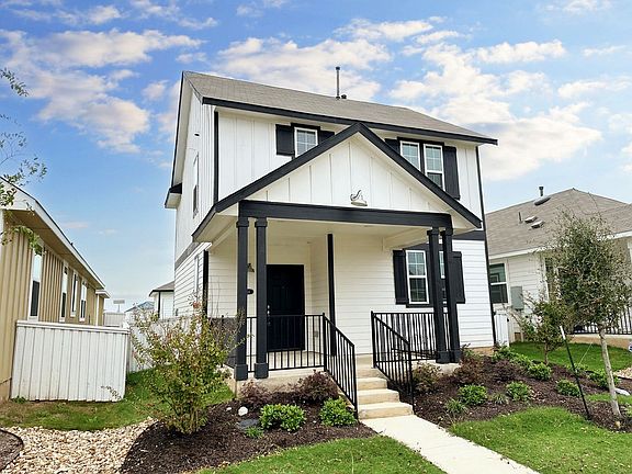 2nd image of 424 Hortus Dr