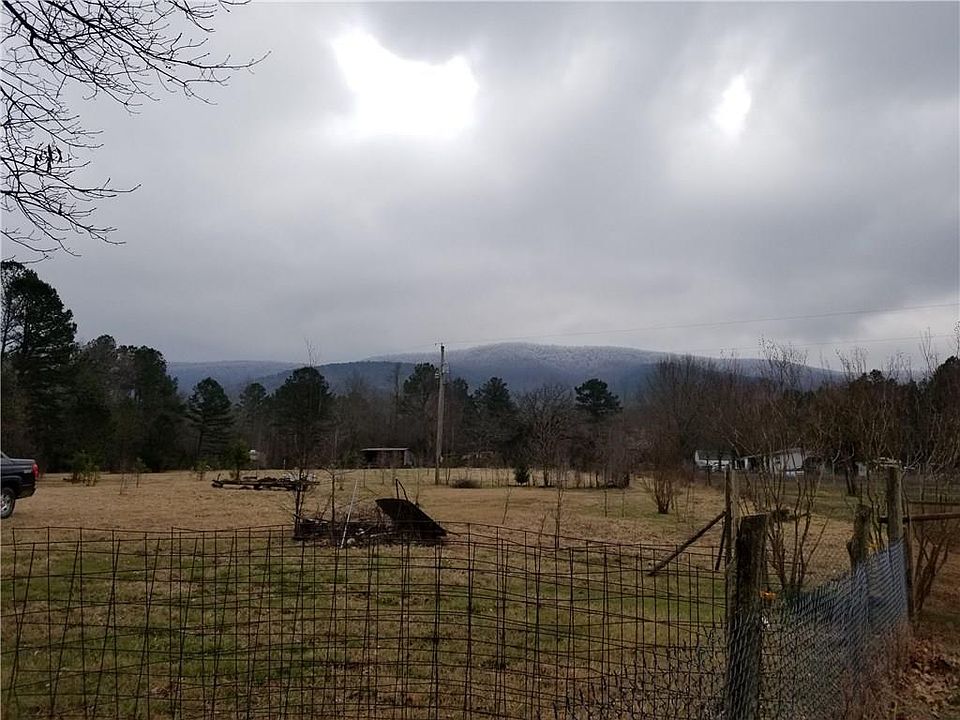 2nd image of 22470 Patterson Rd