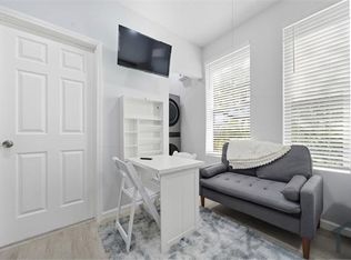 624 Avenue H #G, Galveston, TX 77550