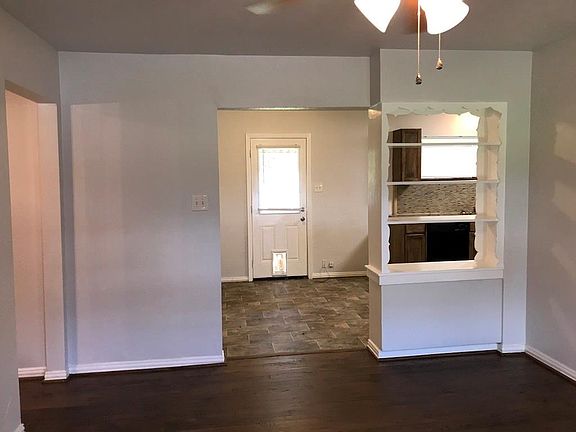3rd image of 2430 W 11th St