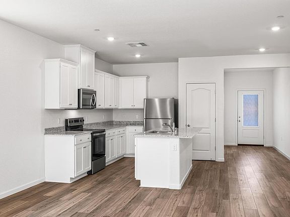 4th image of 2177 Mickelson Drive