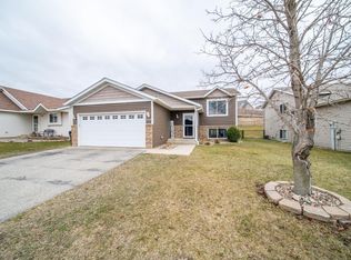 4253 Trumpeter Dr SE, Rochester, MN 55904