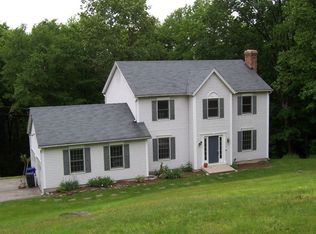 1 Farmers Ln, New Milford, CT 06776