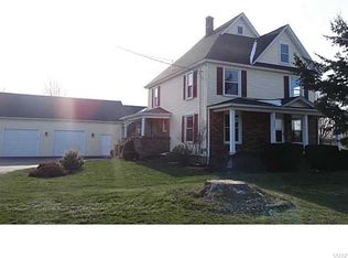 11985 Clarence Center Rd, Akron, NY 14001