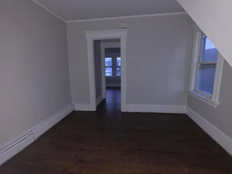 62 Hillyer St #3 — Photo 10