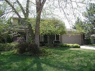 2692 Stonebury Dr, Rochester Hills, MI 48307