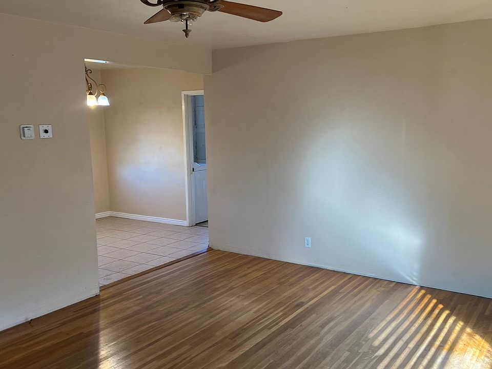 1st image of 303 W Tycksen Dr