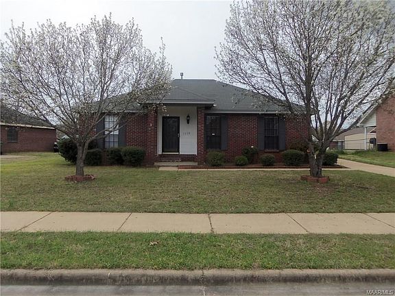 2nd image of 1119 Sandlewood Ct