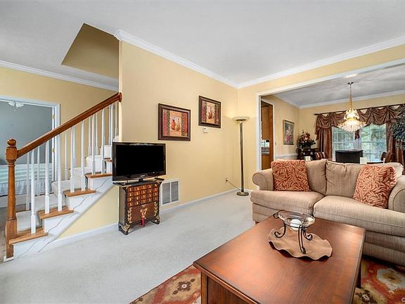 5th image of 401 Allen Harris Dr