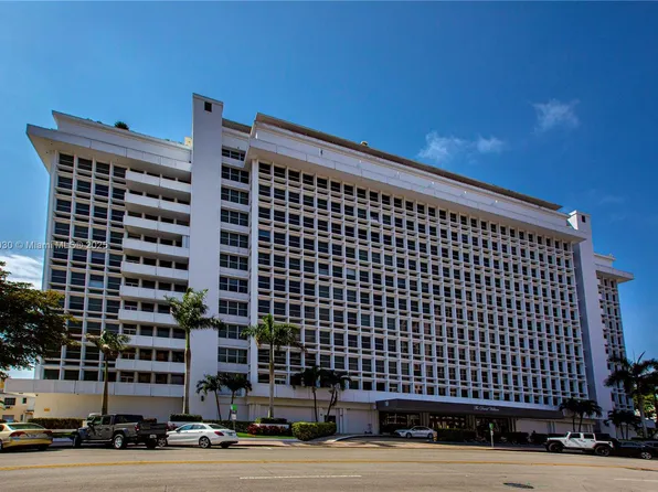 700 Biltmore Way APT 1016, Coral Gables, FL 33134