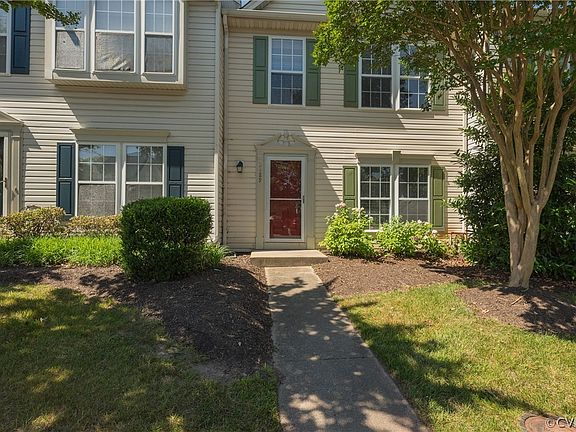 2nd image of 2429 Valleymeade Pl