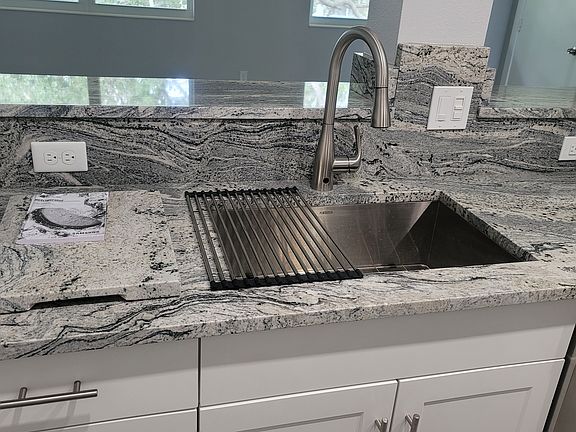 4th image of 8401 N Atlantic Ave APT A16