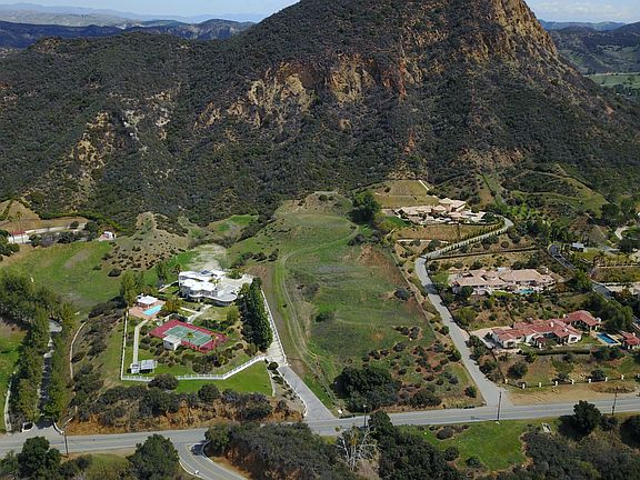 5th image of Mulholland Hwy