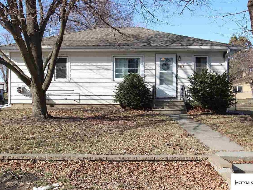 1st image of 2328 20th St SW
