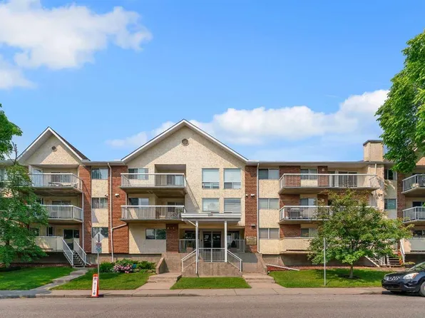 2211 E 29th St SW #317, Calgary, AB T3E 2K1