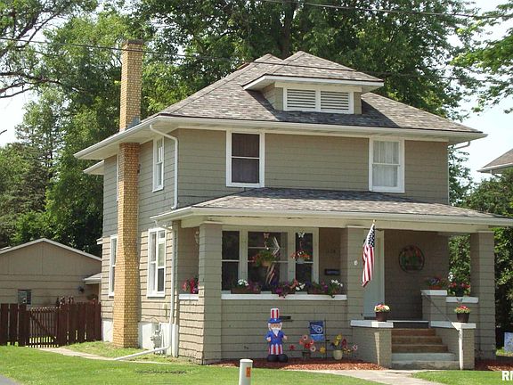 2nd image of 1138 N Seminary St