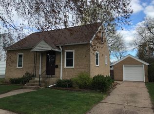 917 N 8th Ave, Wausau, WI 54401