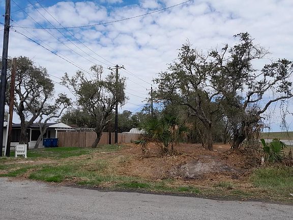 2nd image of 1906 Mallard Dr
