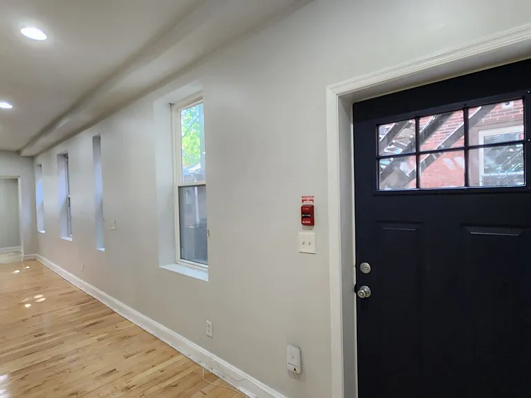 715 North 6th Street — Photo 8